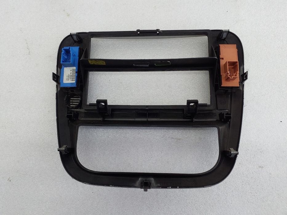 Moldura da consola central / rádio / aro CITROËN C2 (JM_)