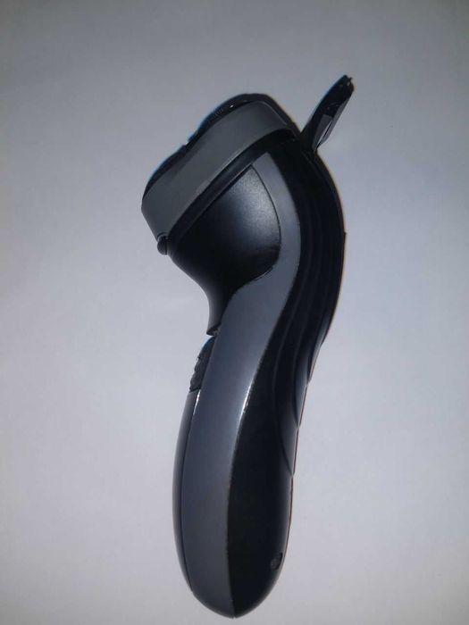 Продам бритву Philips