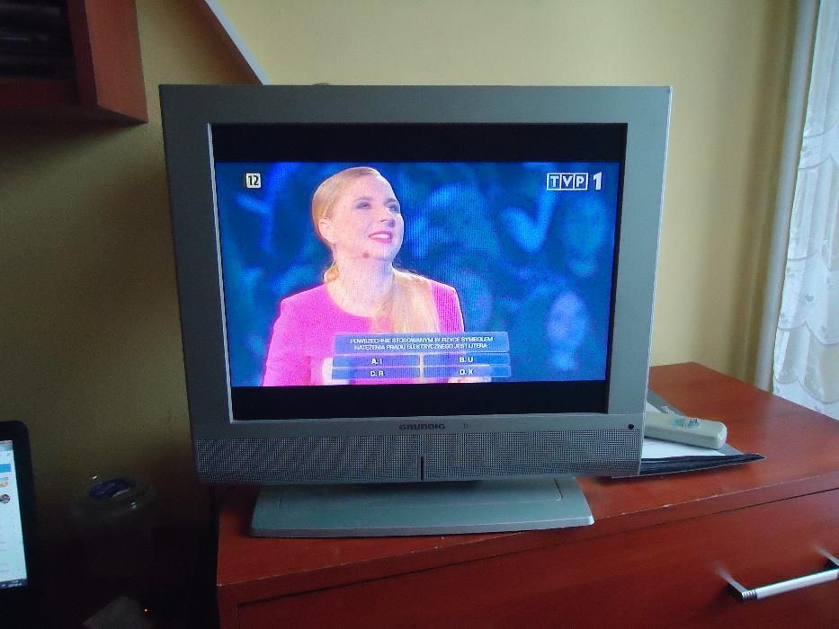 telwizor GRUNDING 20 " LCD