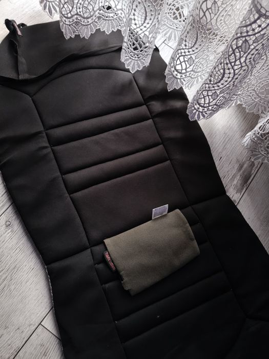 Mata na fotel samochodowy