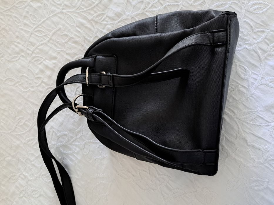 Super cute black backpack64585601750147123