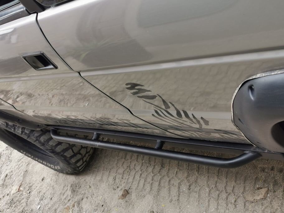 Estribos discovery 200/300/TD5 (rock sliders )