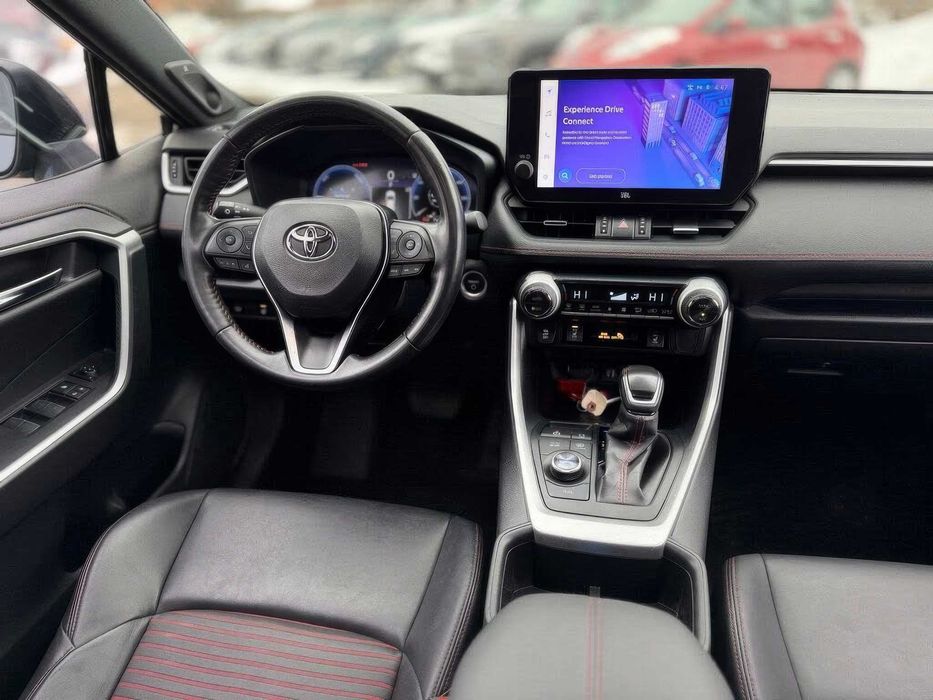 Toyota RAV4 Prime XSE      2023