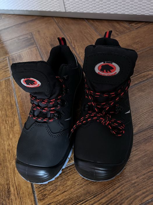 Nowe buty BHP Bearfield r. 38