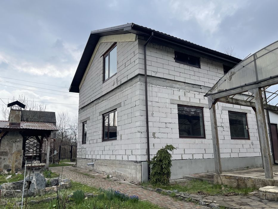 Будинок біля лісу з басейном і опаленням на. Хвильово-Сорочин (Золотоніський р-н) Тихе місце всього за 30 хвилин від Черкас і 15 хв  від Золотоноші