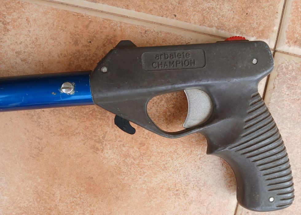 Arma para caça submarina Arbalete Champion - Rene Cavalero