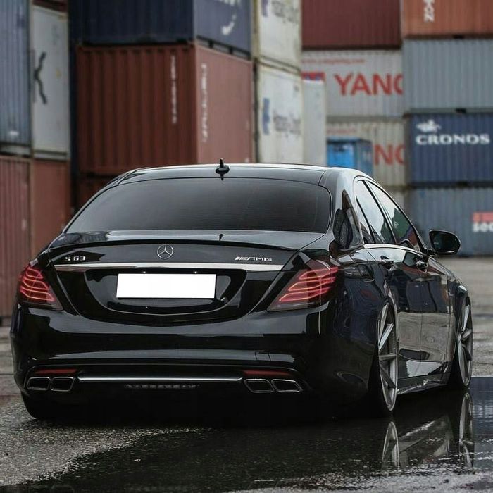 Спойлер на Mercedes W222 бленда накладка на багажник ляду бленда 222