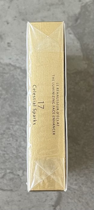 Cle de Peau Beaute The Luminizing Face Enhancer 17 Celestial Sparks