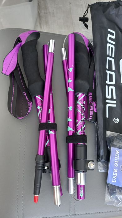 Легкі 5- ти секційні трекінгові палиці Necasil