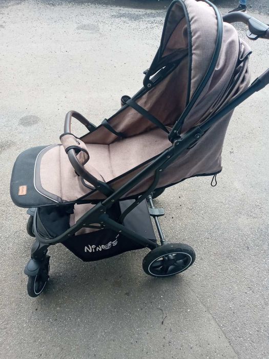 Прогулочная коляска Ninos