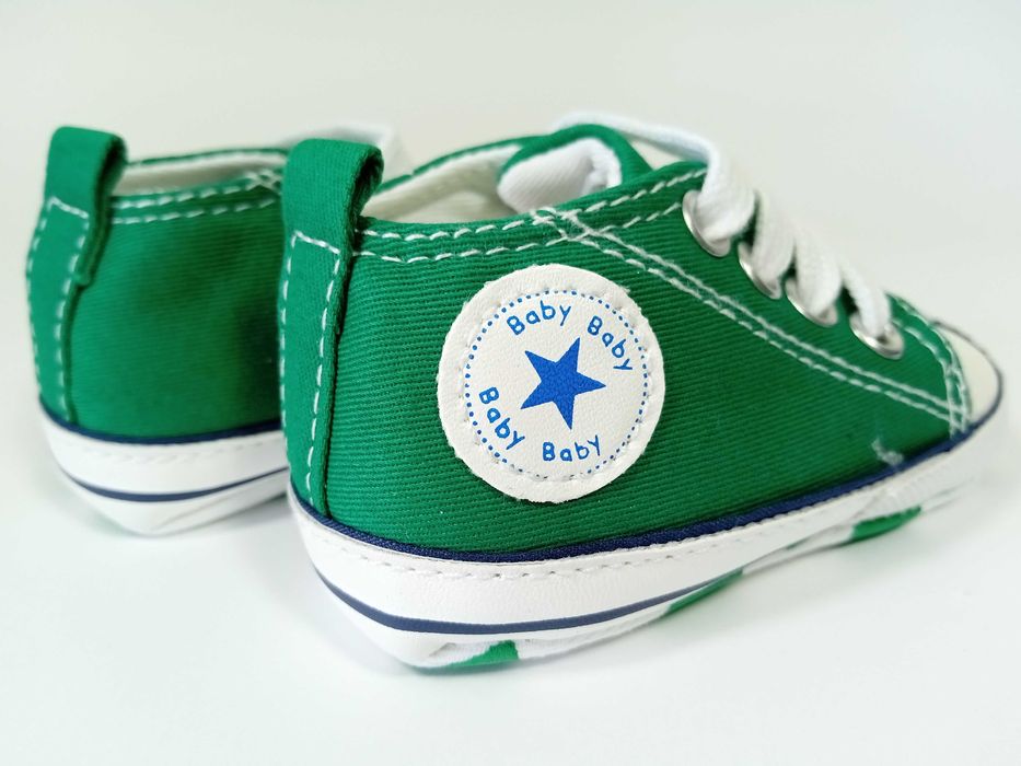 Ténis bebé novos - tamanho 11 - cor verde