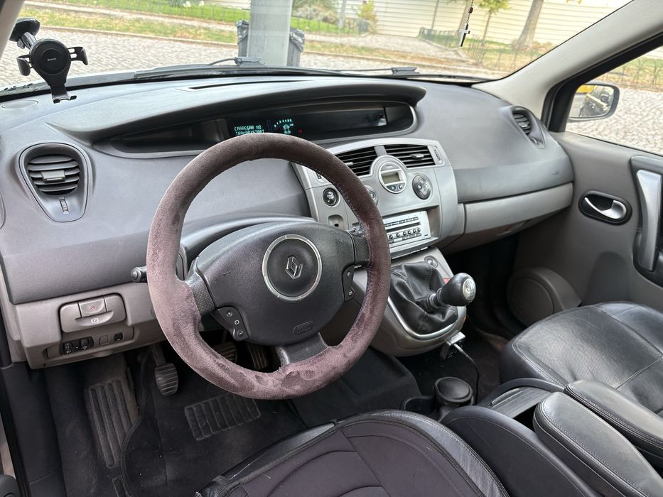 Renault Scénic — fotografia 6