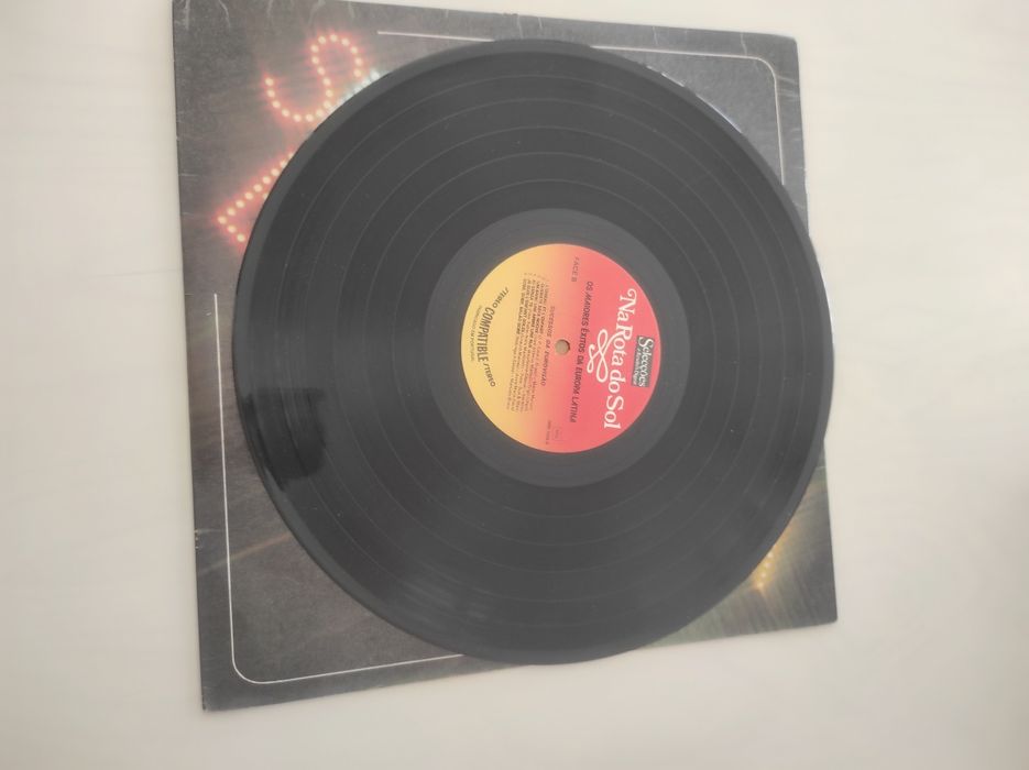 Disco Vinil Sucessos da Eurovisão 5.50€