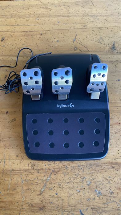 Volante logitech g29 driving force