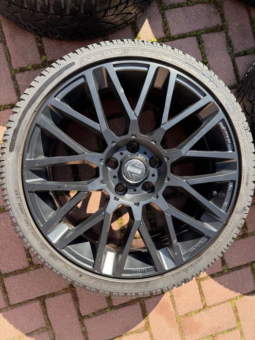 Alufelgi MOMO Revenge 18”