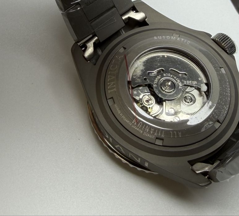 Invicta 36364, годинник з автоматичним механізмом, інвікта титан