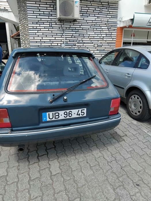 Ford Escort guia 1.4 — photo 4