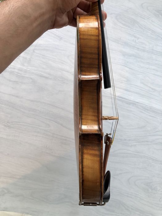 Violino 4/4 pronto a tocar