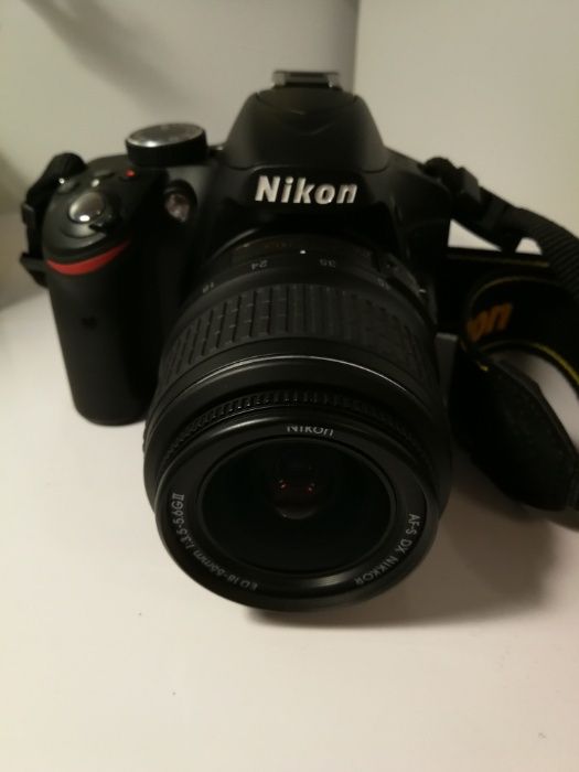 Nikon D3200 bom estado
