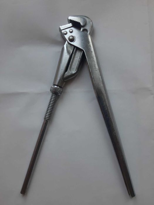 Ключ універсальний трубний розмірами від 10 до 36 мм