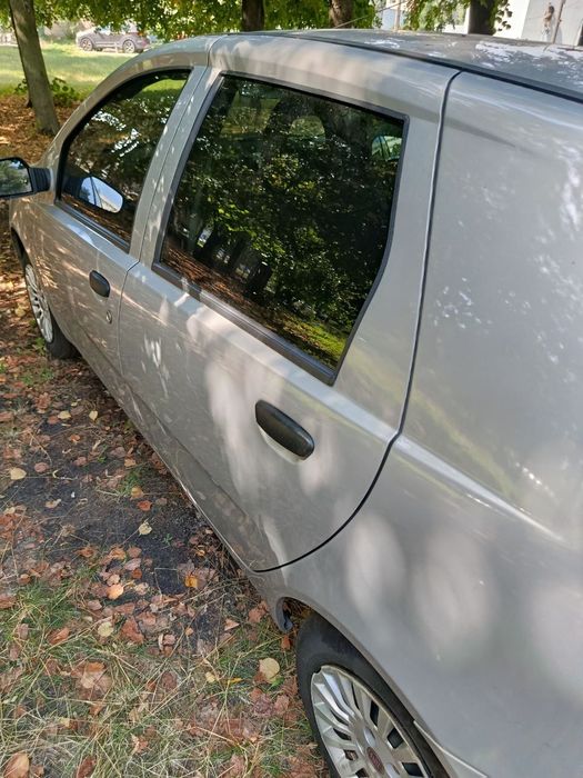 Fiat Punto 2010 VIN ZFA18800007029424 фото оголошення 16 з 22