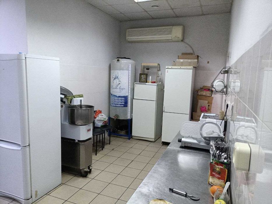 Оренда кафе на автозаправці "Літак"