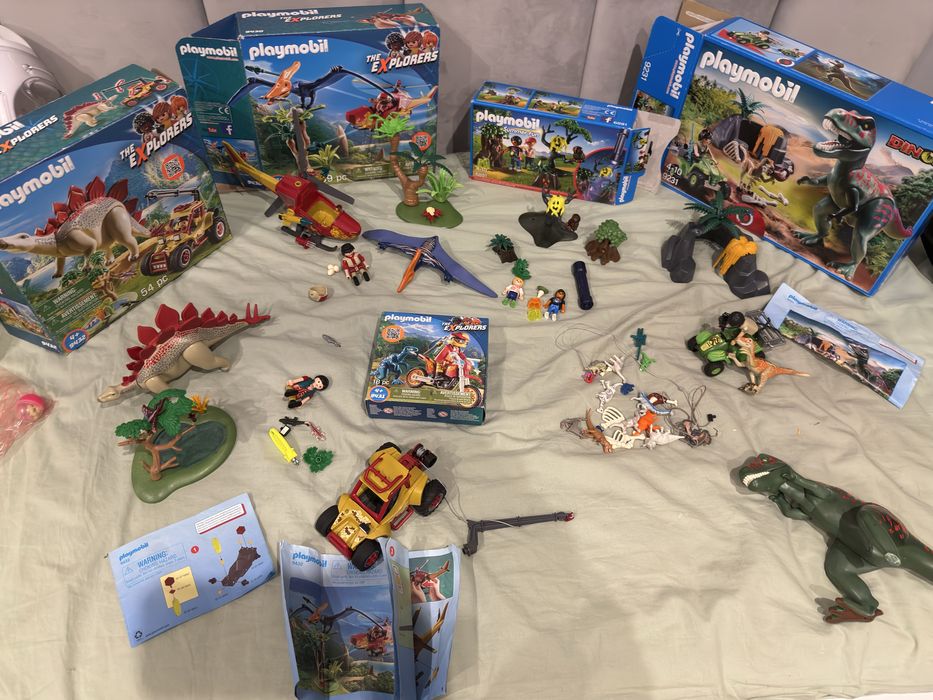 Zestaw dinozaurow playmobil