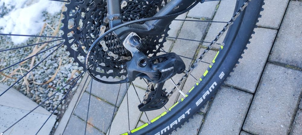 Cube analog 29" disc MTB 19
