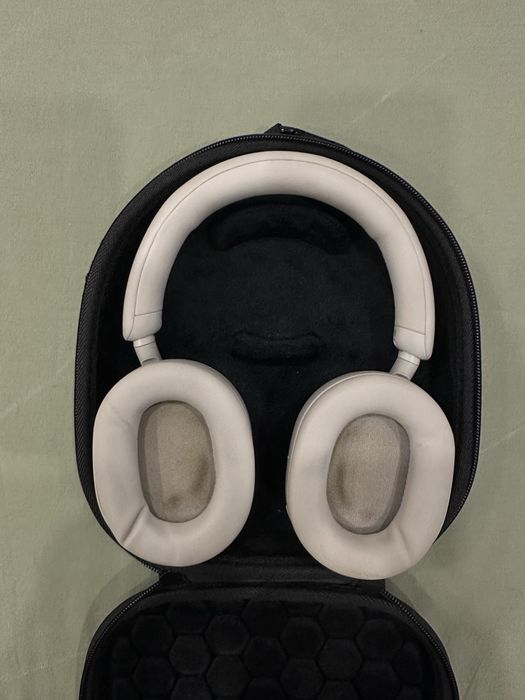 Sony Auscultador WH-1000XM5