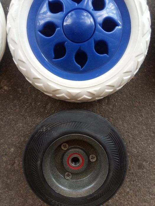 Колеса к кравчучку,тачке,тележки.: 150 грн. - Колеса в сборе Киев на Olx