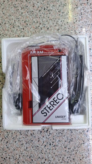 Walkman Unisef anos 80