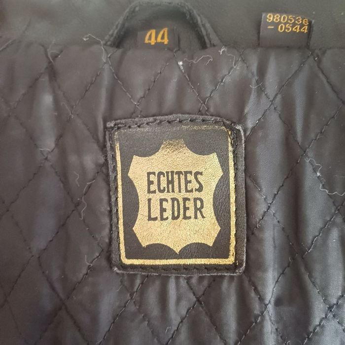 Шкіряний мотокостюм