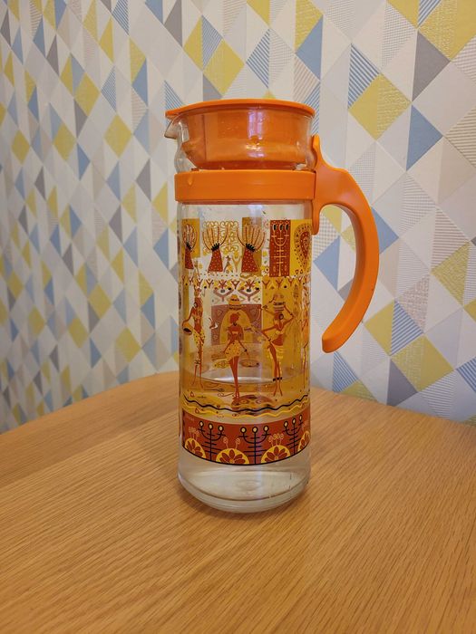 Графін (глечик) для води та напоїв