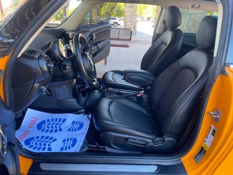 2017 MINI Cooper Hardtop 2 Door