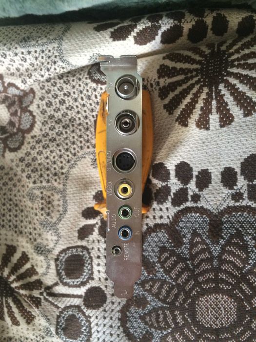 плата тв тюнер 505 UA