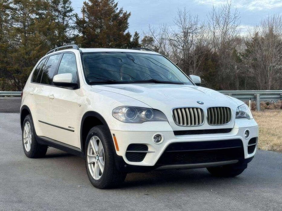 BMW X5 xDrive35d      2012