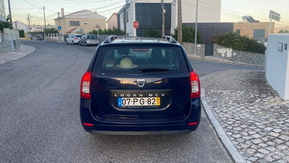 Carrinha Dacia Logan MCV 2014 — photo 2