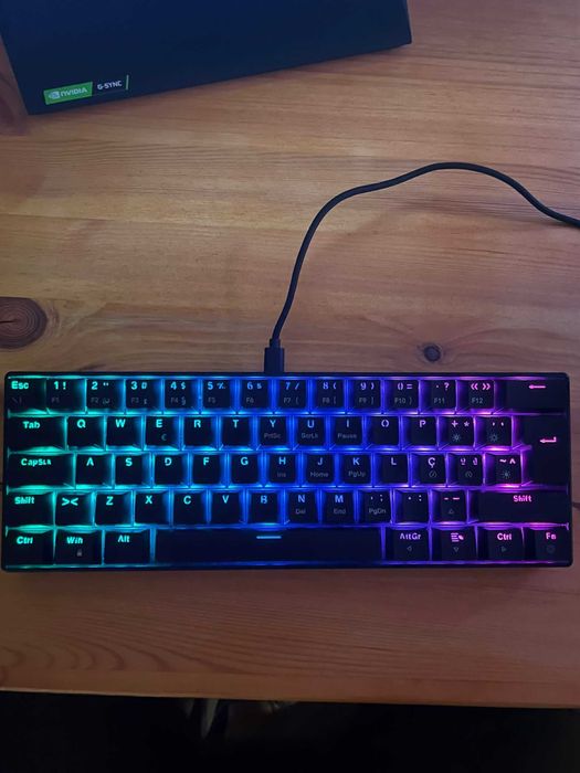 Teclado gamer 60% Mars Gaming