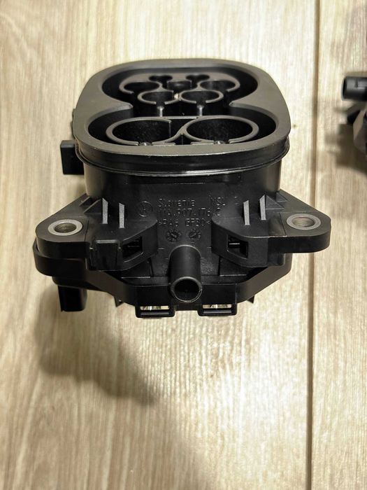 Порт зарядки CCS Combo 2