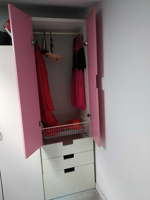 Roupeiro infantil/jovem branco e rosa – bom estado