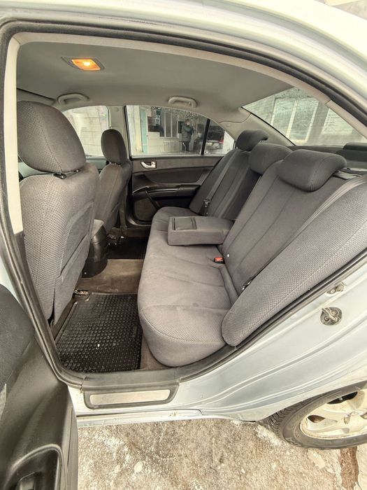 Продам Hyundai Sonata 2.0 газ/бензин