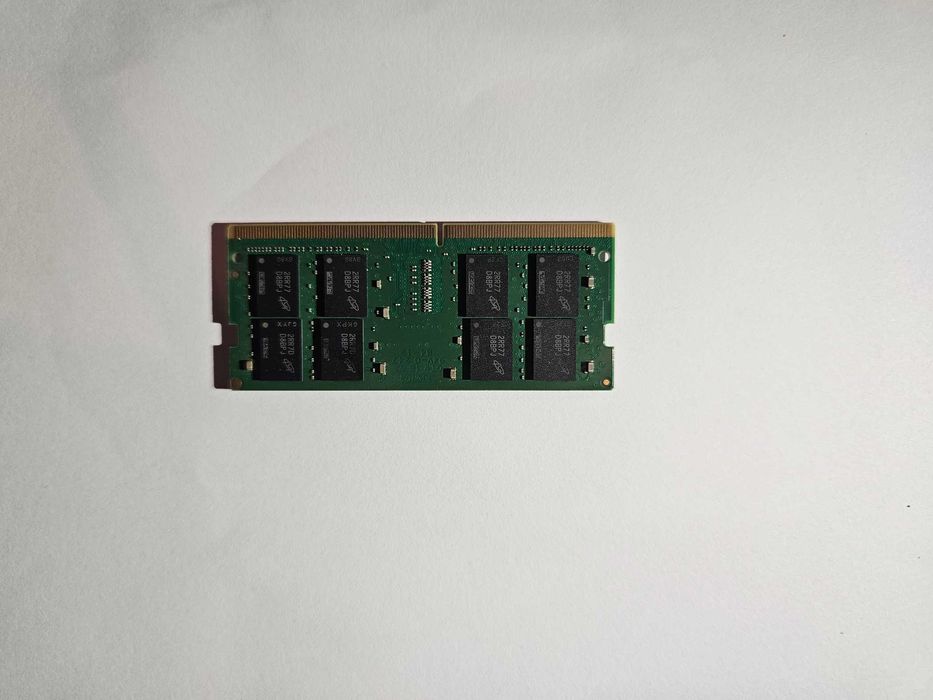 Memória RAM SODIMM 16Gb DDR4 Crucial para portátil