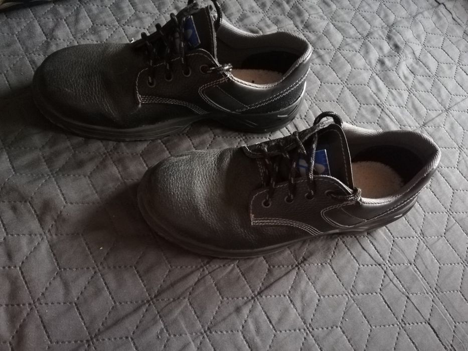 Sprzedam buty robocze damskie, r. 41