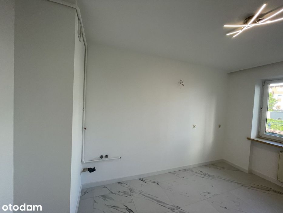 2-pokojowe z balkonem i piwnicą, garaż, Koniuchy