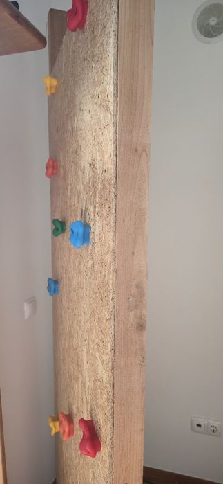 Parede escala quarto