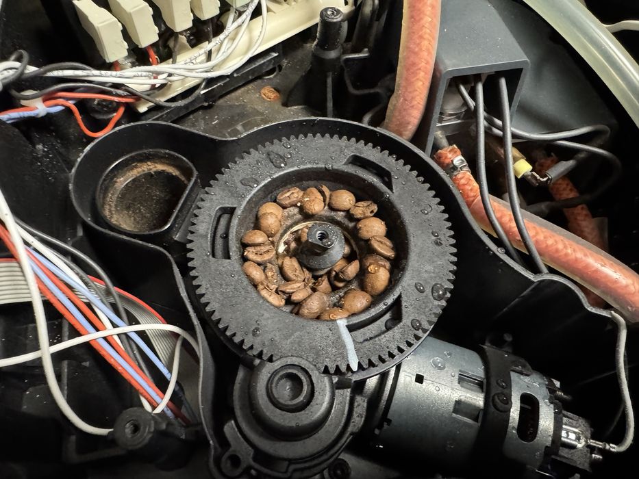 Serwis ekspresów do kawy. Serwis maszyn przemysłowych