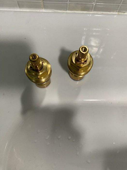 Castelos cerâmicos quente/frio 1/4 volta IKEA kattskar