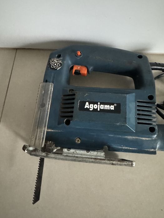 Varias maquinas eletricas berbequim etc .