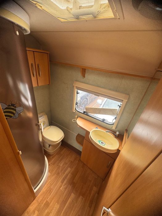 Swift Charisma 590 - 6 camas