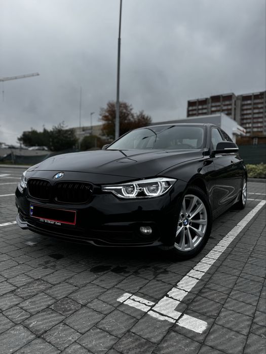 BMW 320i